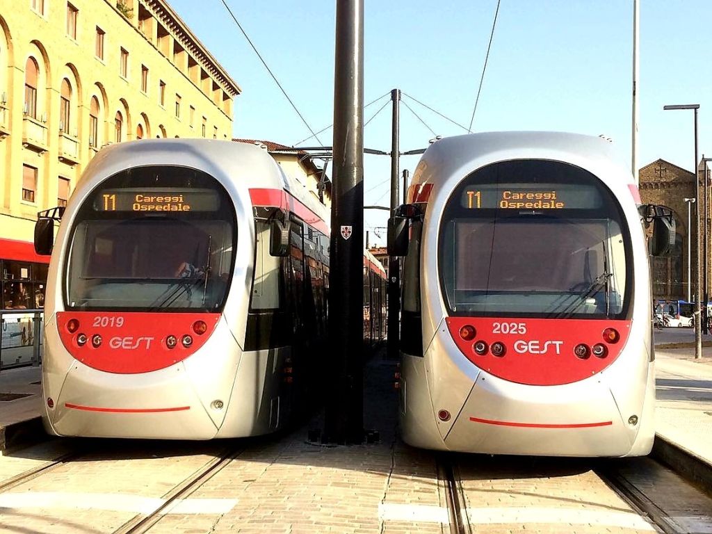 Firenze, da stanotte cambia il senso di marcia in viale dei Cadorna