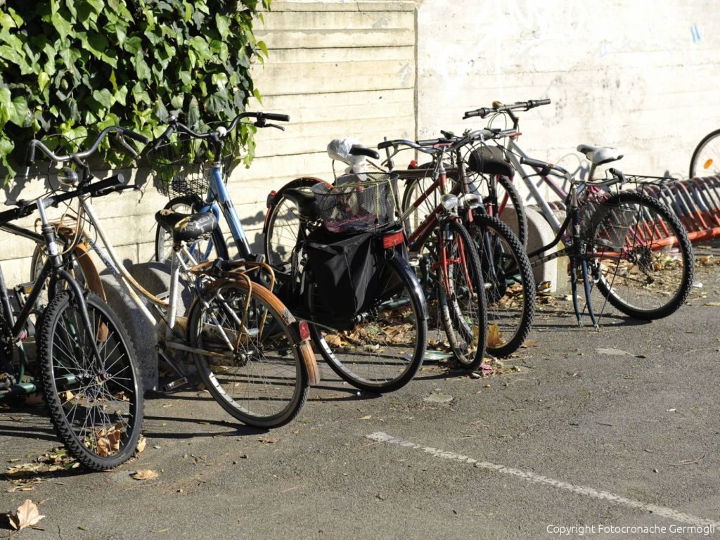 Firenze Nei Quartieri Torna L Operazione Rastrelliere Pulite