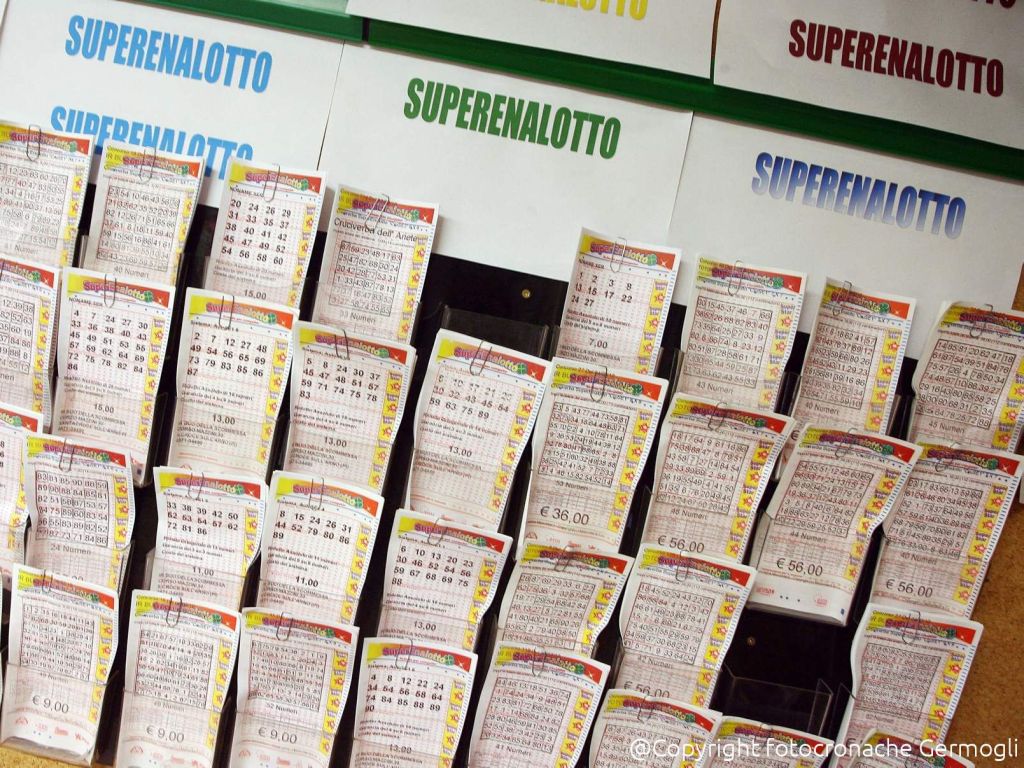 Superenalotto, centrato un '5' nel fiorentino