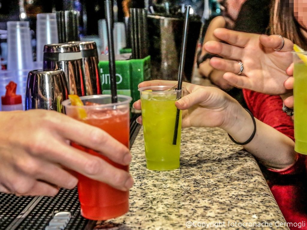 Le Tabelle Alcolemiche: Bevi Consapevolmente! &ndash; Ristorante