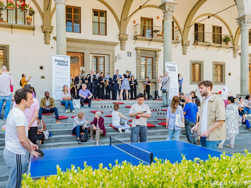 Poesie e ping pong letture e performance dal teatro all #39 Arno: torna la