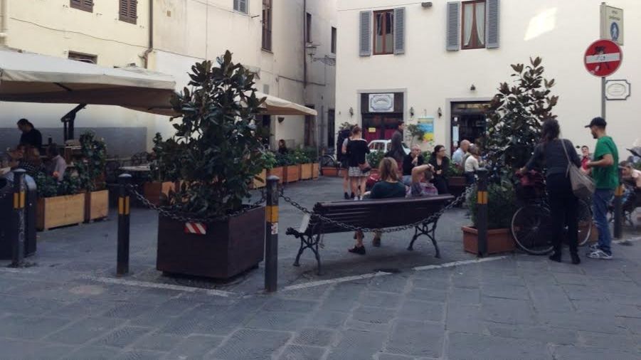 piazza della passera firenze, settembre in piazza della passera