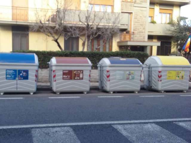 Raccolta Differenziata Novita Per Imballaggi Ecco I Cassonetti A Chiavetta Per Il Multimateriale