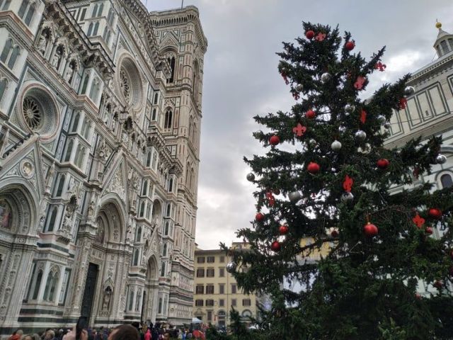 Si Natale.Gli Eventi Del Natale Firenze Si Riempie Di Mercatini E Si Accendono Gli Alberi