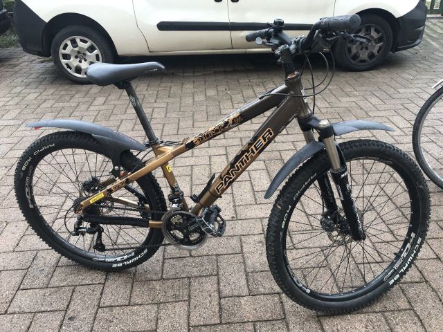 Firenze, la Polizia Municipale recupera biciclette rubate: si cercano i  proprietari