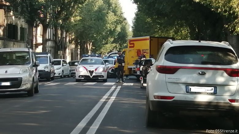 Firenze, incidente tra camion e moto: rallentamenti al ...